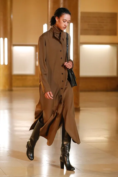 Look 21
